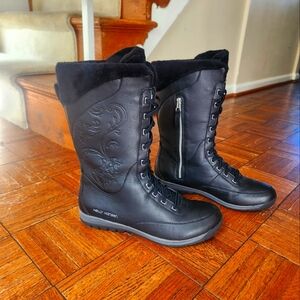 Helly Hansen Women Black Leather Winter Boots Size 9  Faux Fur Lined Lace Up Zip